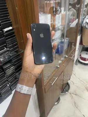 Apple iPhone XR 128 GB Noir