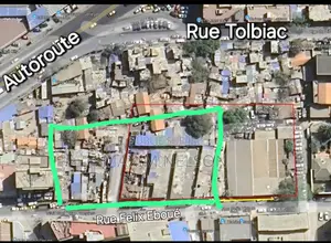 Terrain De Superficie 5585 M2 À Vendre À Dakar Plateau