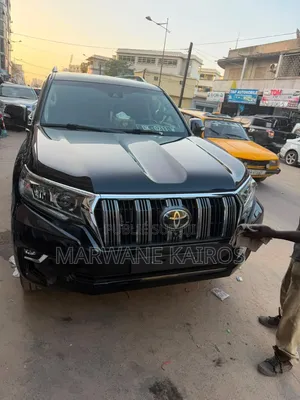 Toyota Land Cruiser Prado 2020 Noir