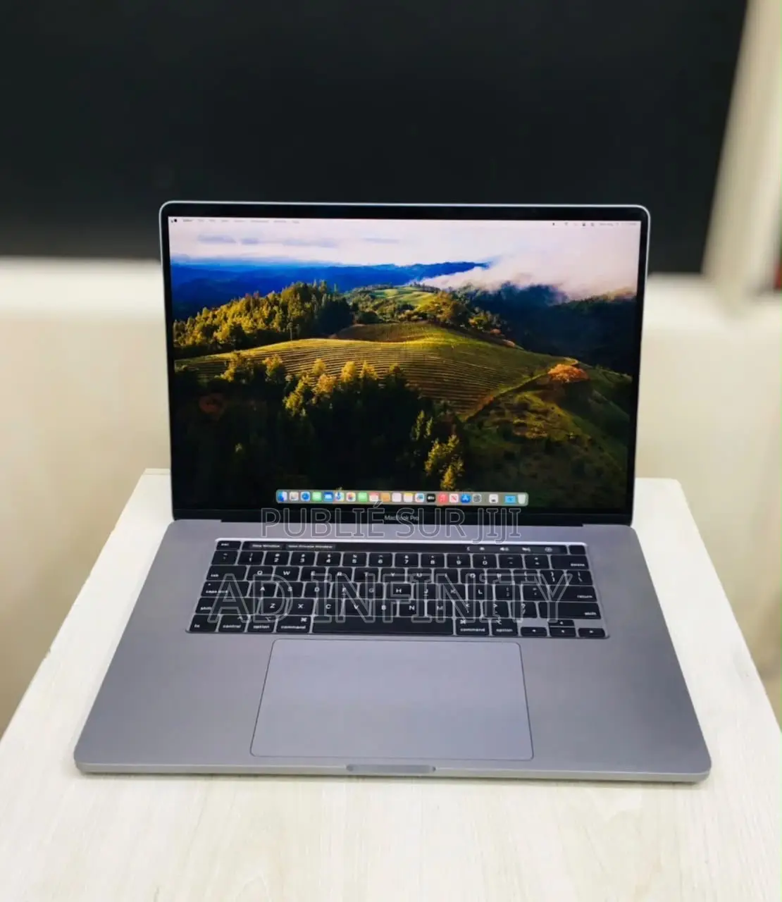 Nouveau Apple MacBook Pro 2019 16GB Intel Core i7 SSD 512GB