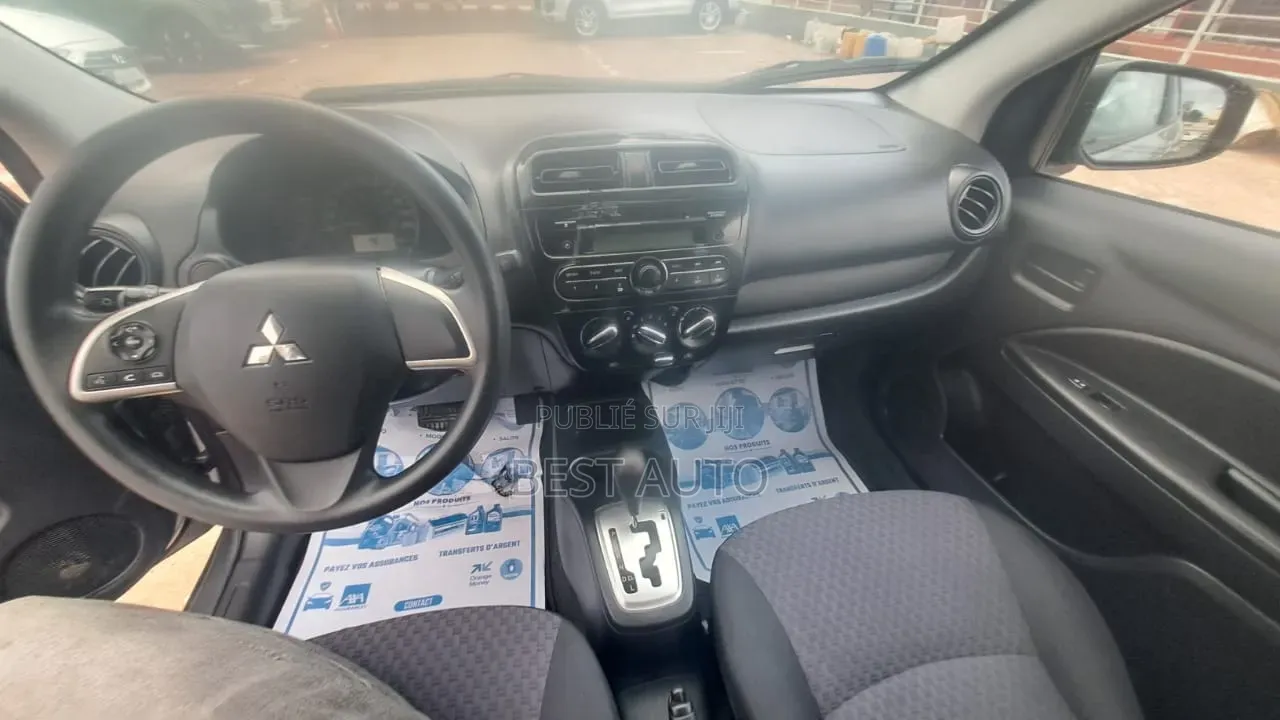 Mitsubishi Mirage 2016 Gris