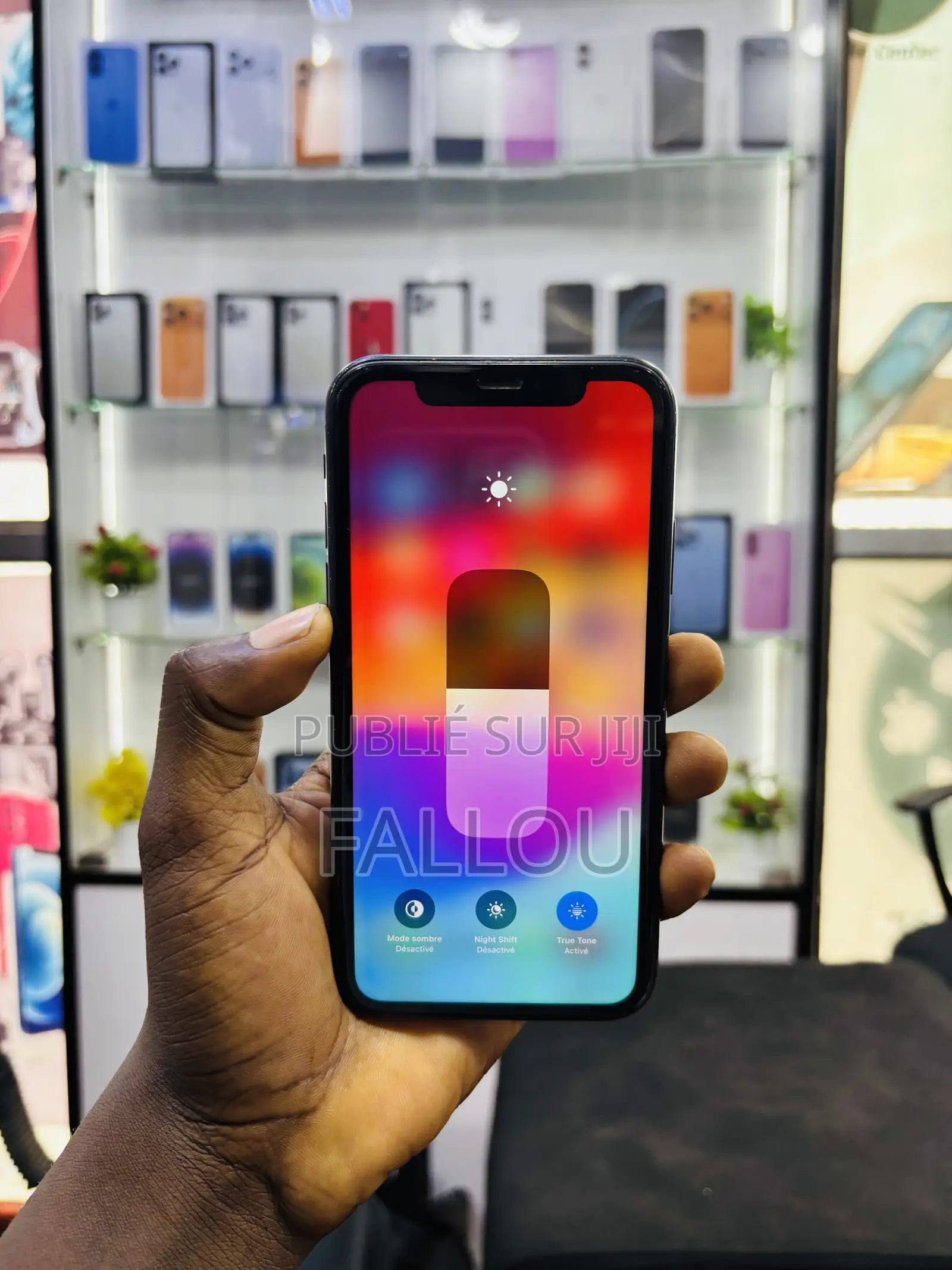 Nouveau Apple iPhone XR 128 GB Noir