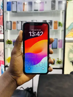 Nouveau Apple iPhone XR 128 GB Noir