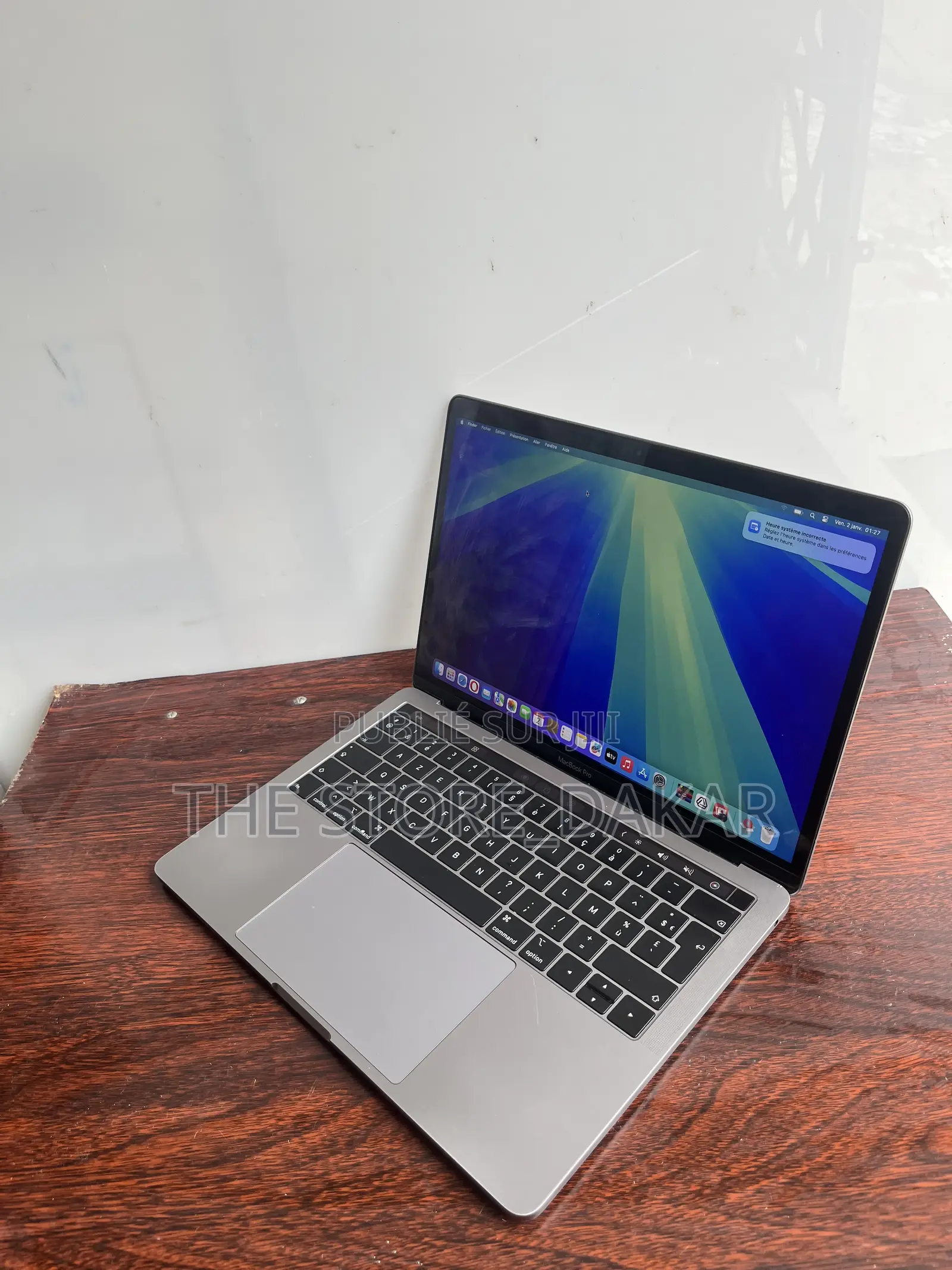Nouveau Apple MacBook Pro 2019 8GB Intel Core i5 SSD 128GB