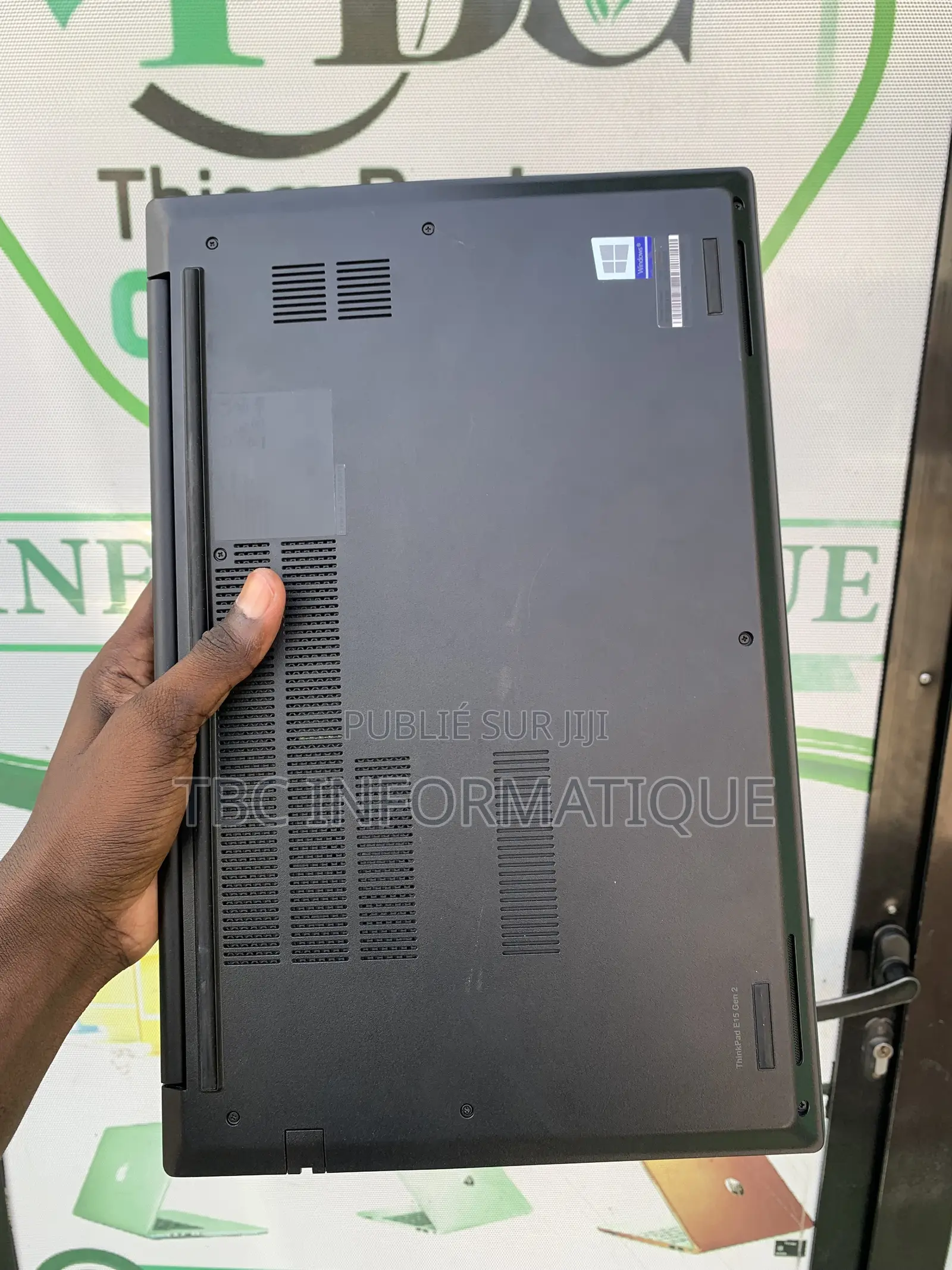 Nouveau Ordinateur portable Lenovo ThinkPad E15 16GB AMD Ryzen 7 SSD 1T