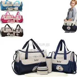 Sac À Langer Bébé 4 en 1. Grand Sac Maternité + Accessoires