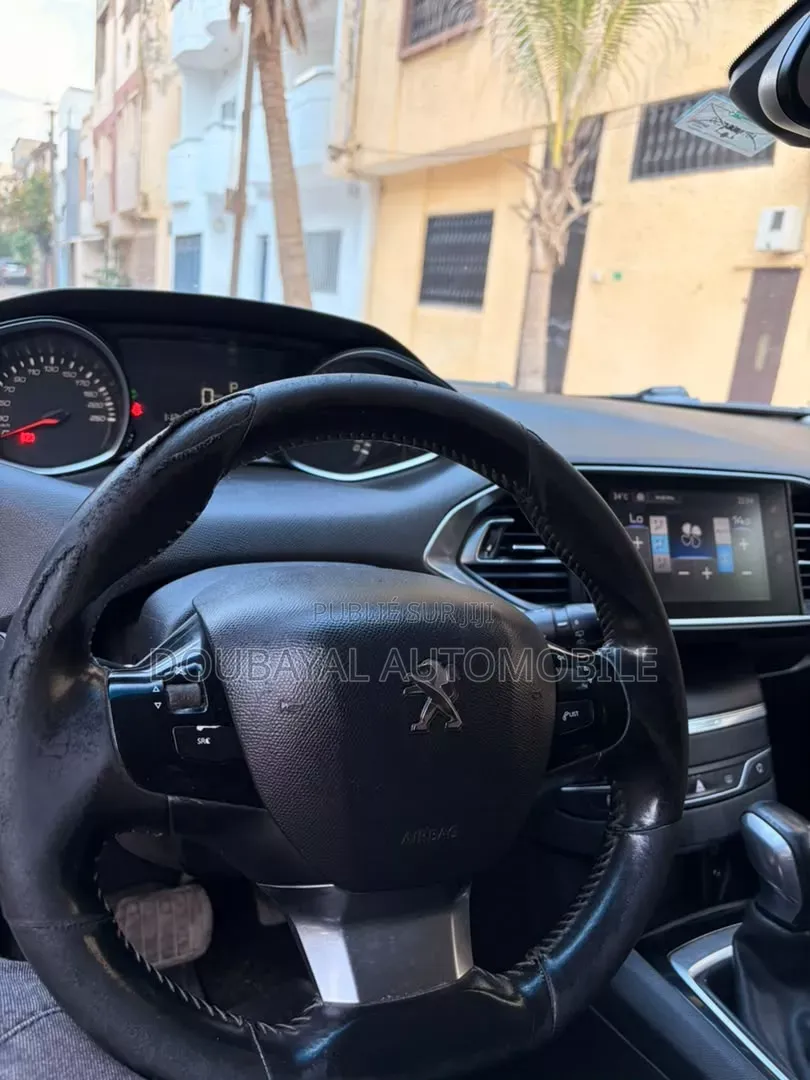 Peugeot 308 2016 Gris