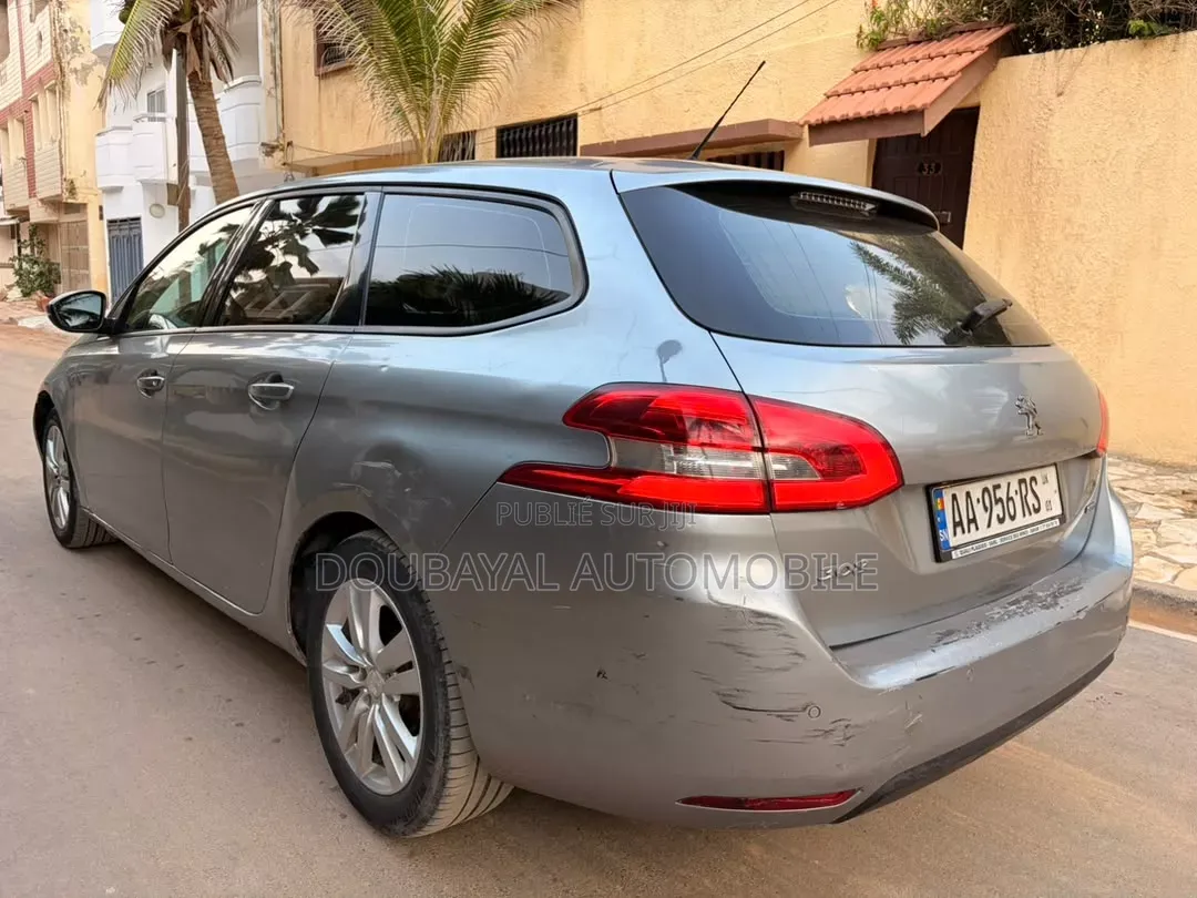 Peugeot 308 2016 Gris