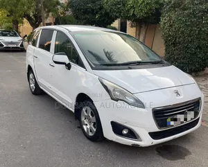 Peugeot 5008 2014 Blanc