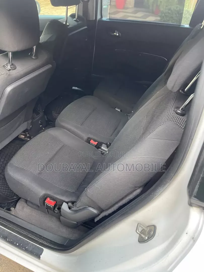 Peugeot 5008 2014 Blanc