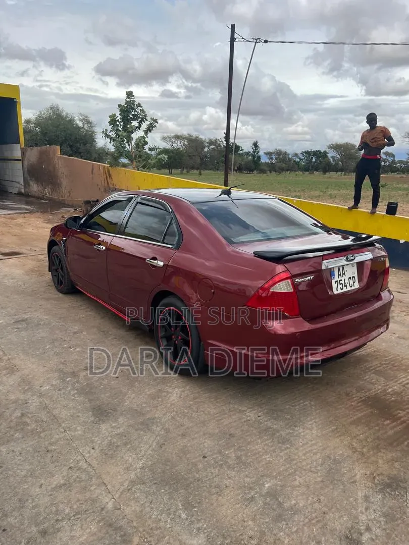 Ford Fusion 2011 Rouge