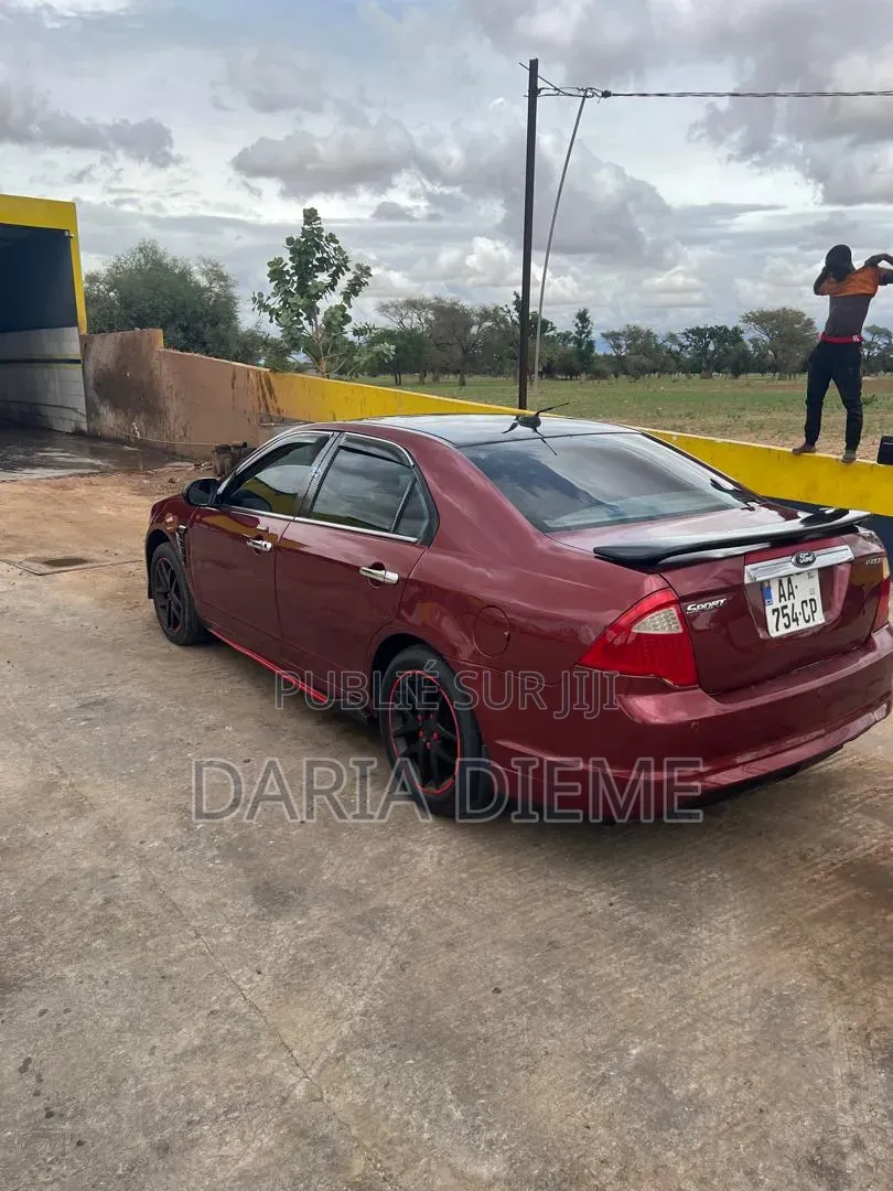 Ford Fusion 2011 Rouge
