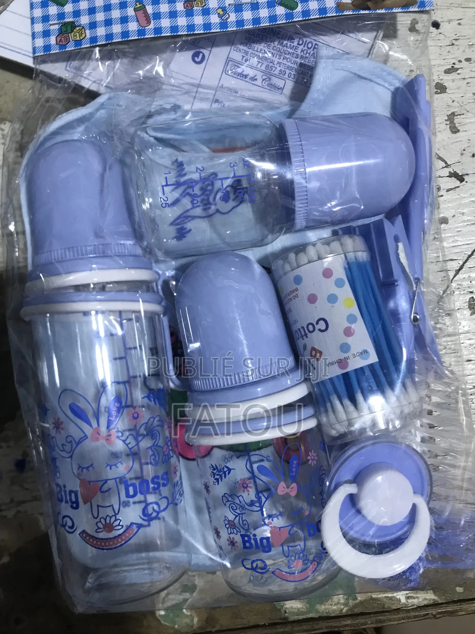 Kit Naissance Bébé 10 Pièces: Biberons, Bavoir, Sucette+ Coton Tige