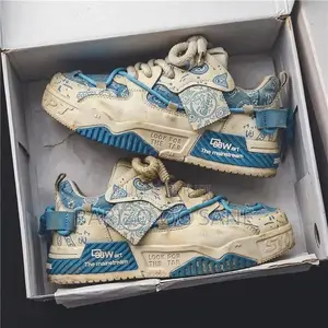 Sneakers Streetwear / Skate Style "Bandana Graffiti"