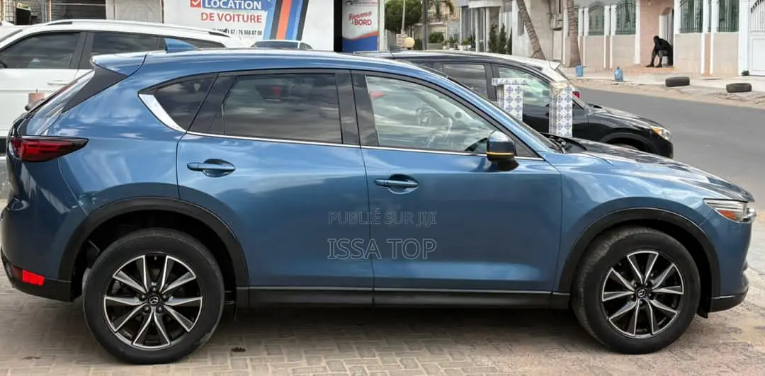 Mazda CX-5 2018 Bleu