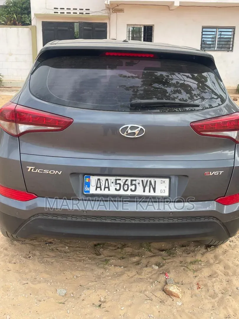 Hyundai Tucson 2016 Gris
