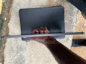 Nouveau Apple iPad Pro 11 (2021) 256 GB Gris