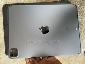 Nouveau Apple iPad Pro 11 (2021) 256 GB Gris