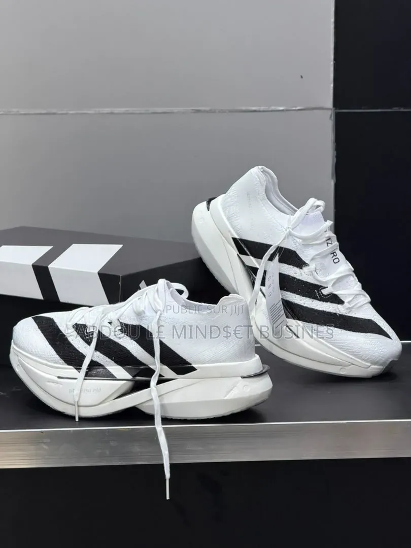 Adidas Adizero Prime X3 Noir-Blanc Disponible