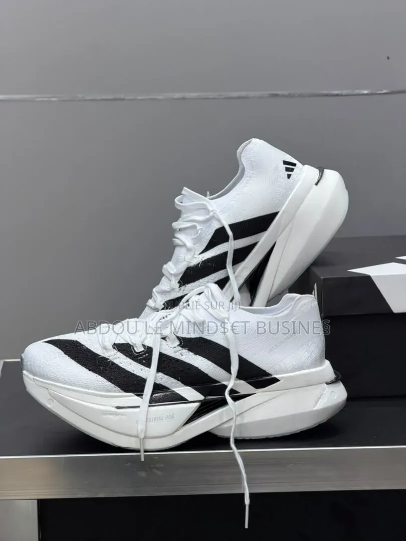 Adidas Adizero Prime X3 Noir-Blanc Disponible