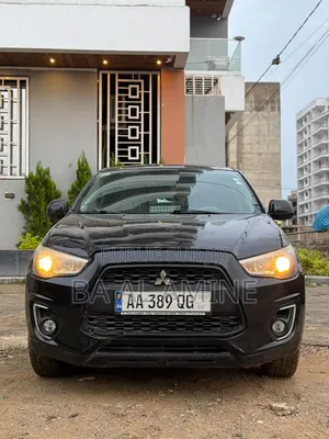 Mitsubishi RVR 2015 Noir