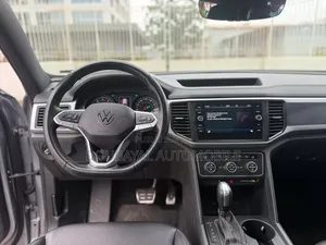 Volkswagen Atlas 2021 Gris