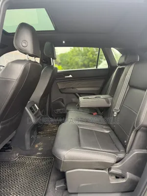 Volkswagen Atlas 2021 Gris