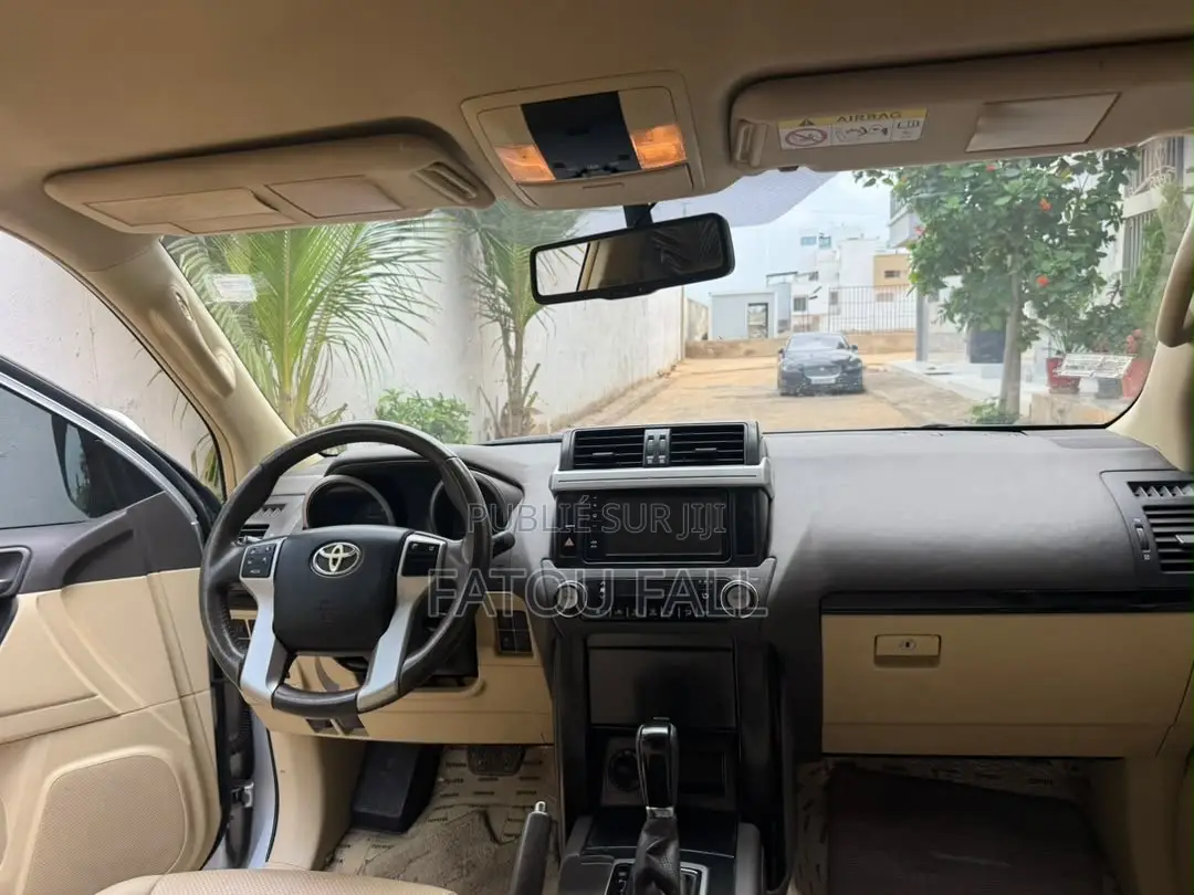 Toyota Land Cruiser Prado 2016 Gris