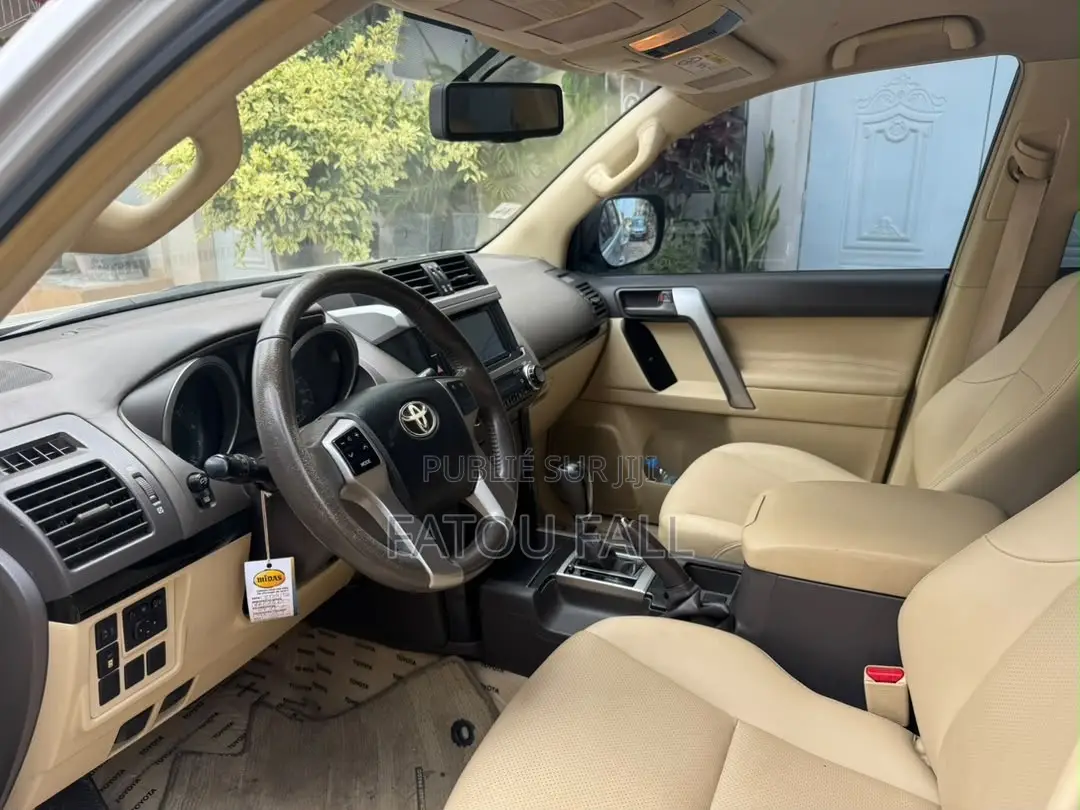 Toyota Land Cruiser Prado 2016 Gris