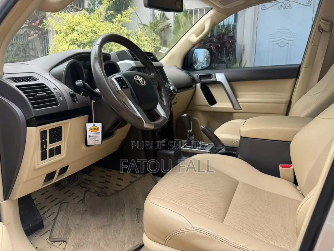 Toyota Land Cruiser Prado 2016 Gris