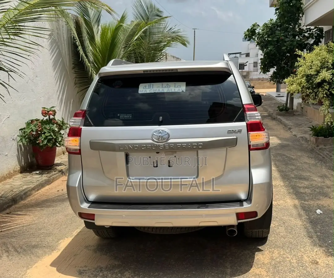 Toyota Land Cruiser Prado 2016 Gris