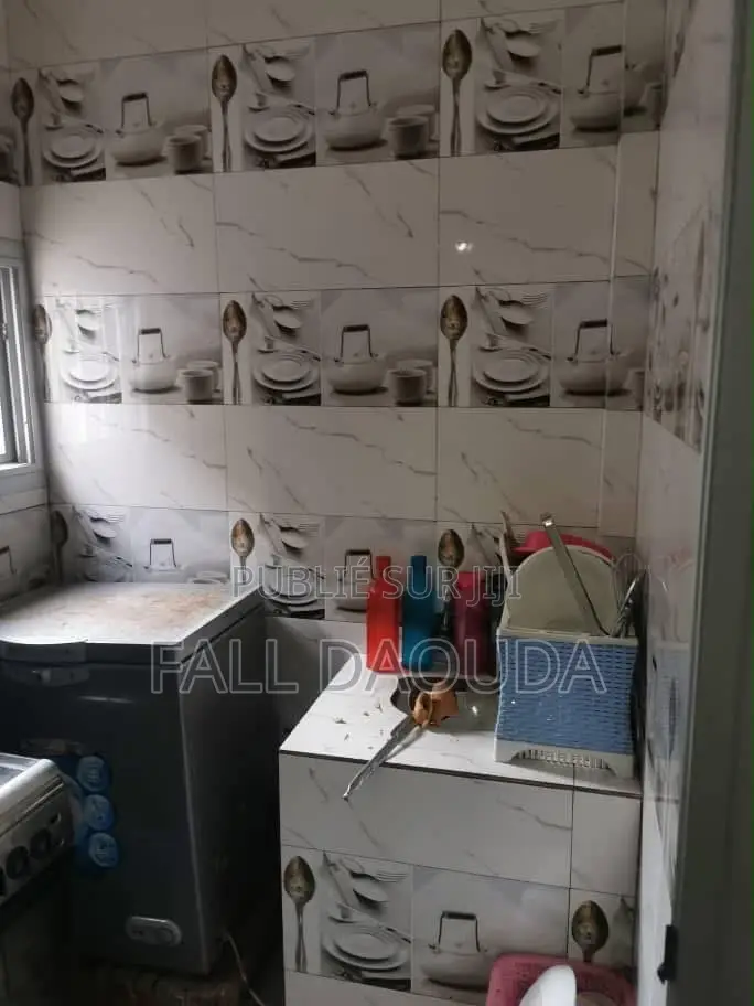 4chbre Villa dans Région de Dakar à Vendre