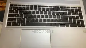 Ordinateur portable HP ProBook 450 G6 8GB Intel Core i5 SSD 1T