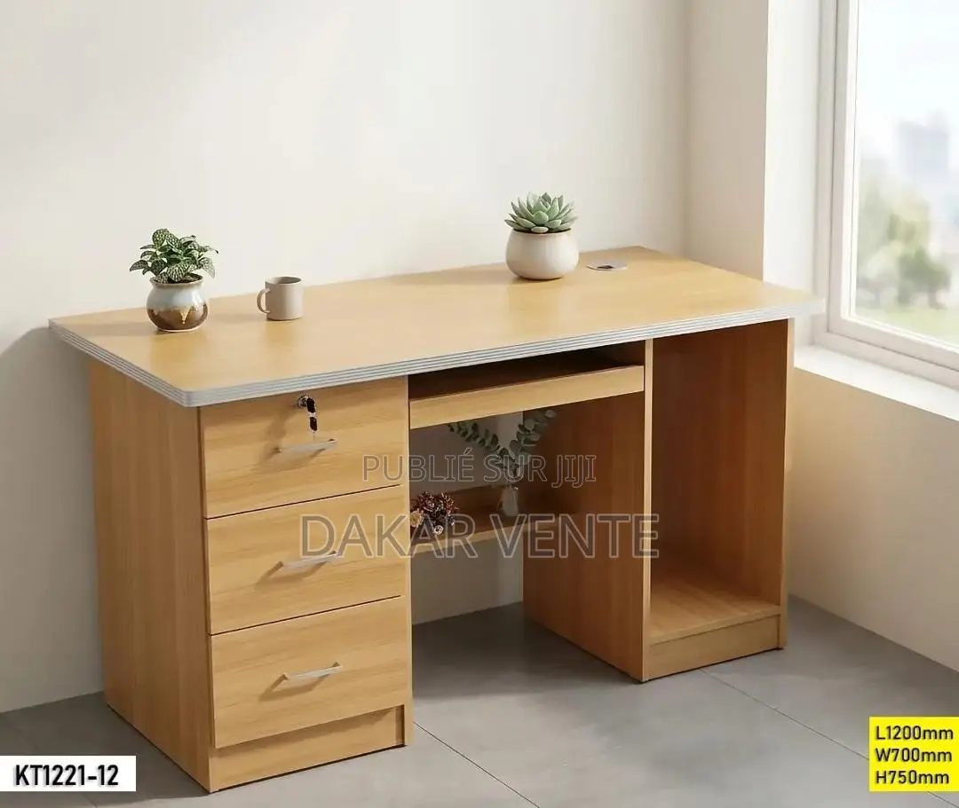 Table De Bureau De La Bonne Qualité