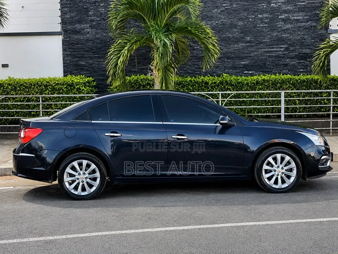 Chevrolet Cruze LS 4dr Sedan (1.5L 4cyl 6A) 2016 Noir