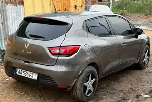 Renault Clio 2014 Gris