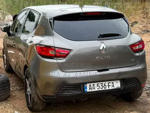 Renault Clio 2014 Gris