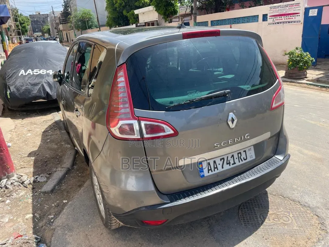 Renault Scenic 2012 Beige