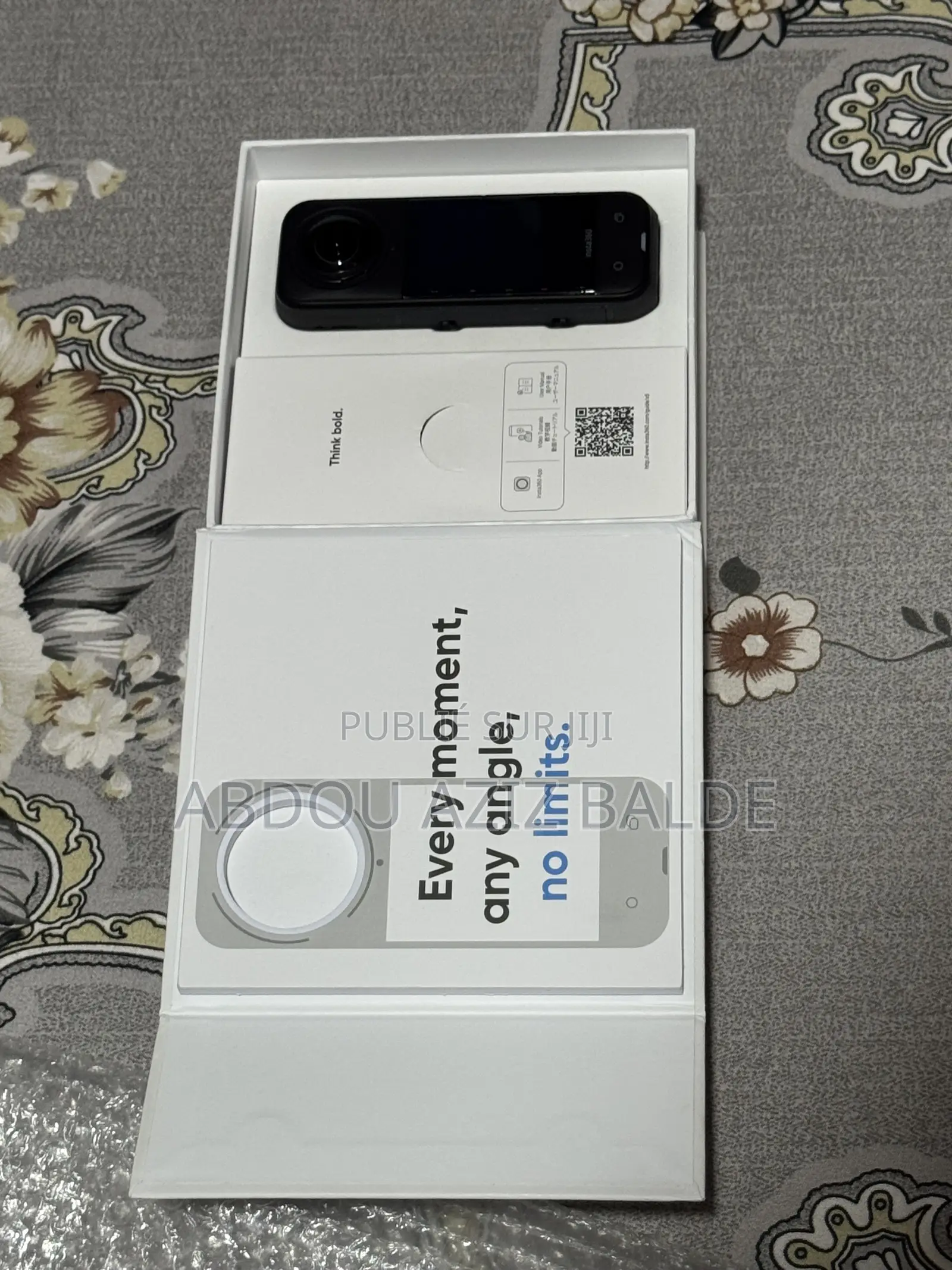 Caméra Insta360 X5