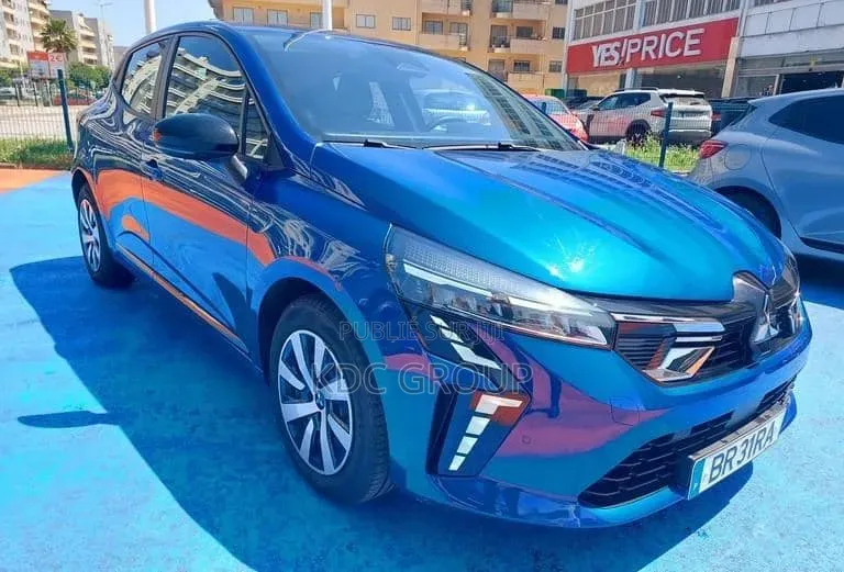 Mitsubishi Colt 2025 Bleu