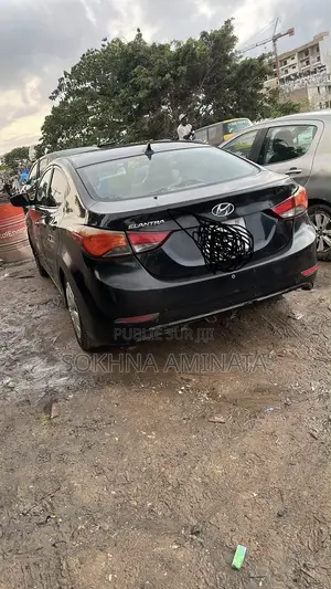 Hyundai Elantra 2016 Noir