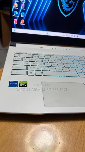 Nouveau MSI MSI Sword 15 16GB Intel Core i5 SSD 512GB