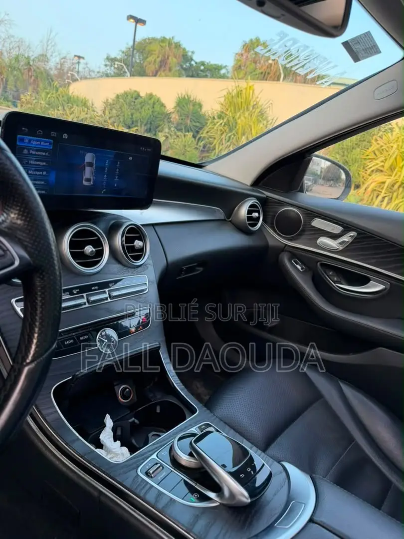 Mercedes-Benz C300 2016 Gris