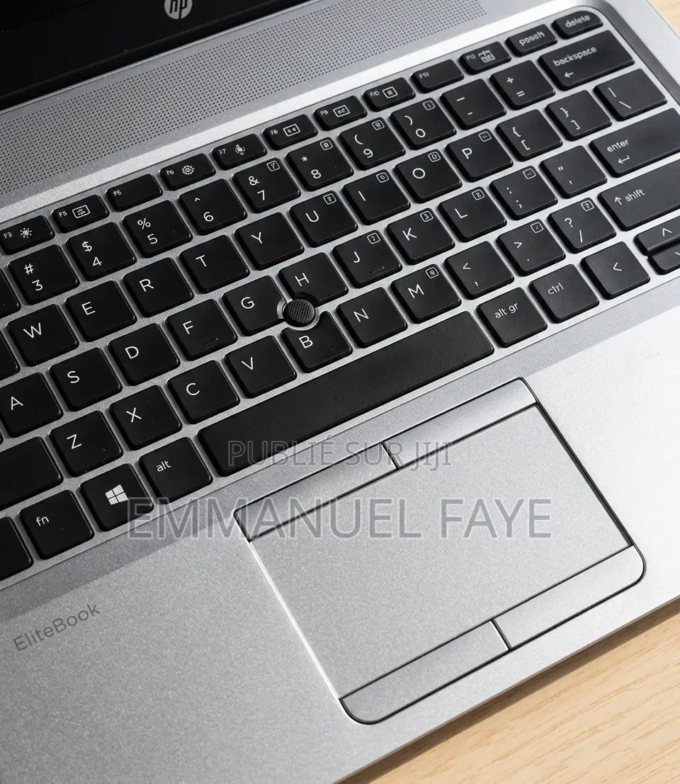 Ordinateur portable HP EliteBook 745 G4 8GB AMD A10 HDD+SSD 256GB
