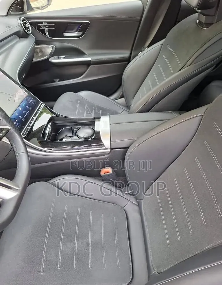 Mercedes-Benz C300 2024 Noir