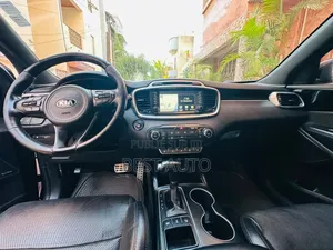 Kia Sorento 4dr SUV 2016 Marron