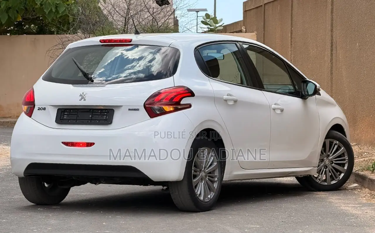 Peugeot 208 2016 Blanc