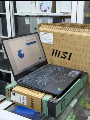 Nouveau Ordinateur portable MSI Cyborg 15 32GB Intel Core i7 SSD 512GB