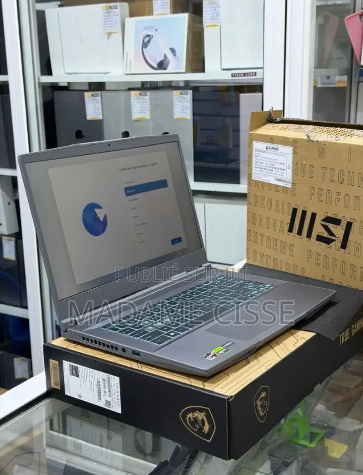 Nouveau Ordinateur portable MSI Autre 16GB AMD Ryzen 7 SSD 512GB