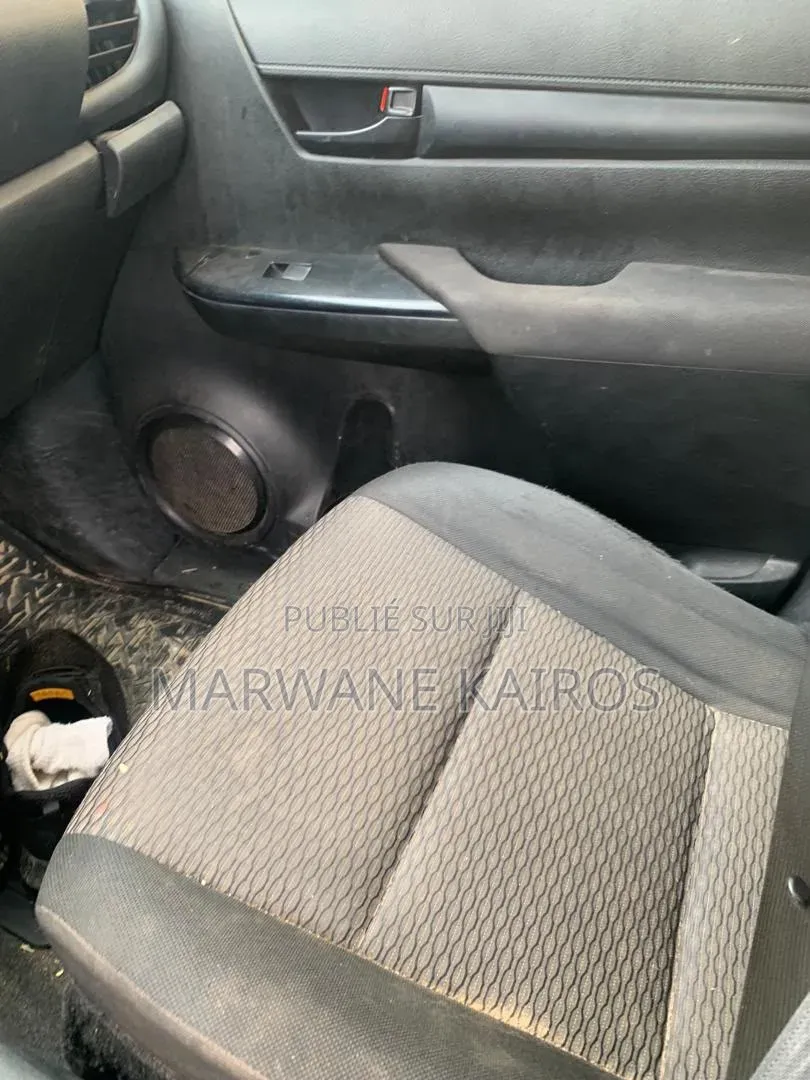 Toyota Hilux 2023 Blanc